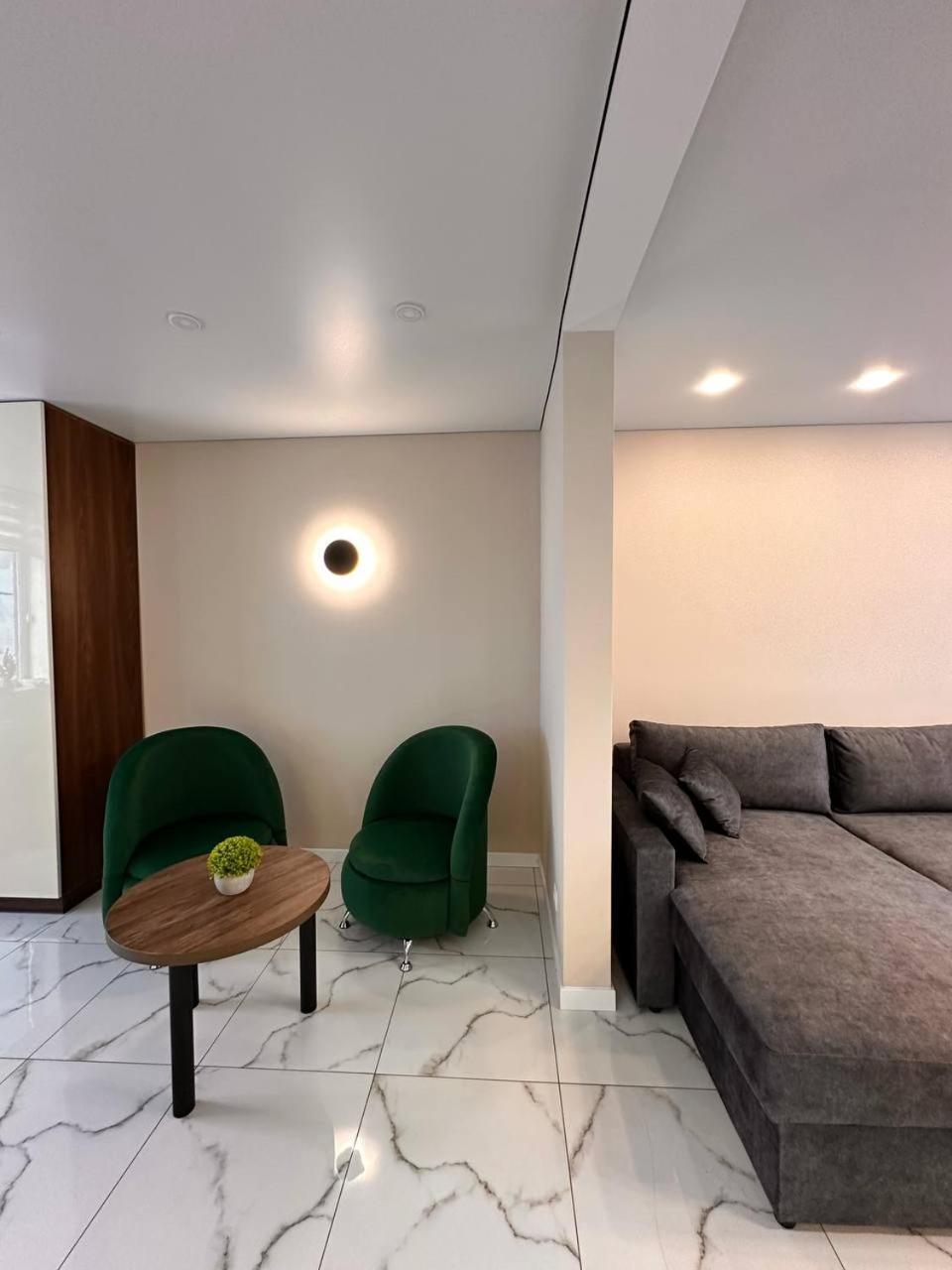 帕利亚尼西亚Park House公寓 外观 照片